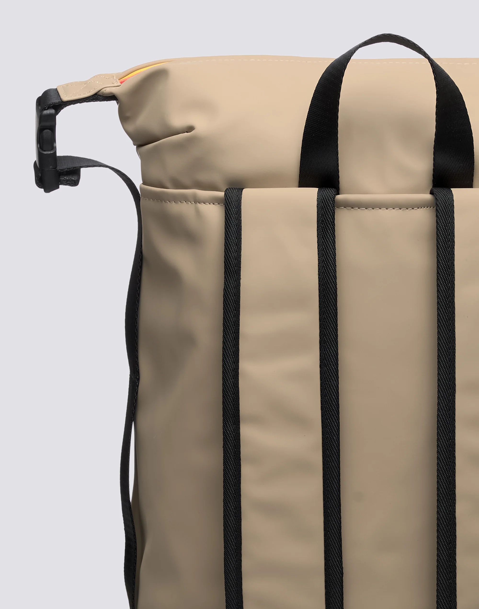 ZAINO CON ZIP SALDATA E MANICI REGOLABILI IMBOTTITI - Image 2