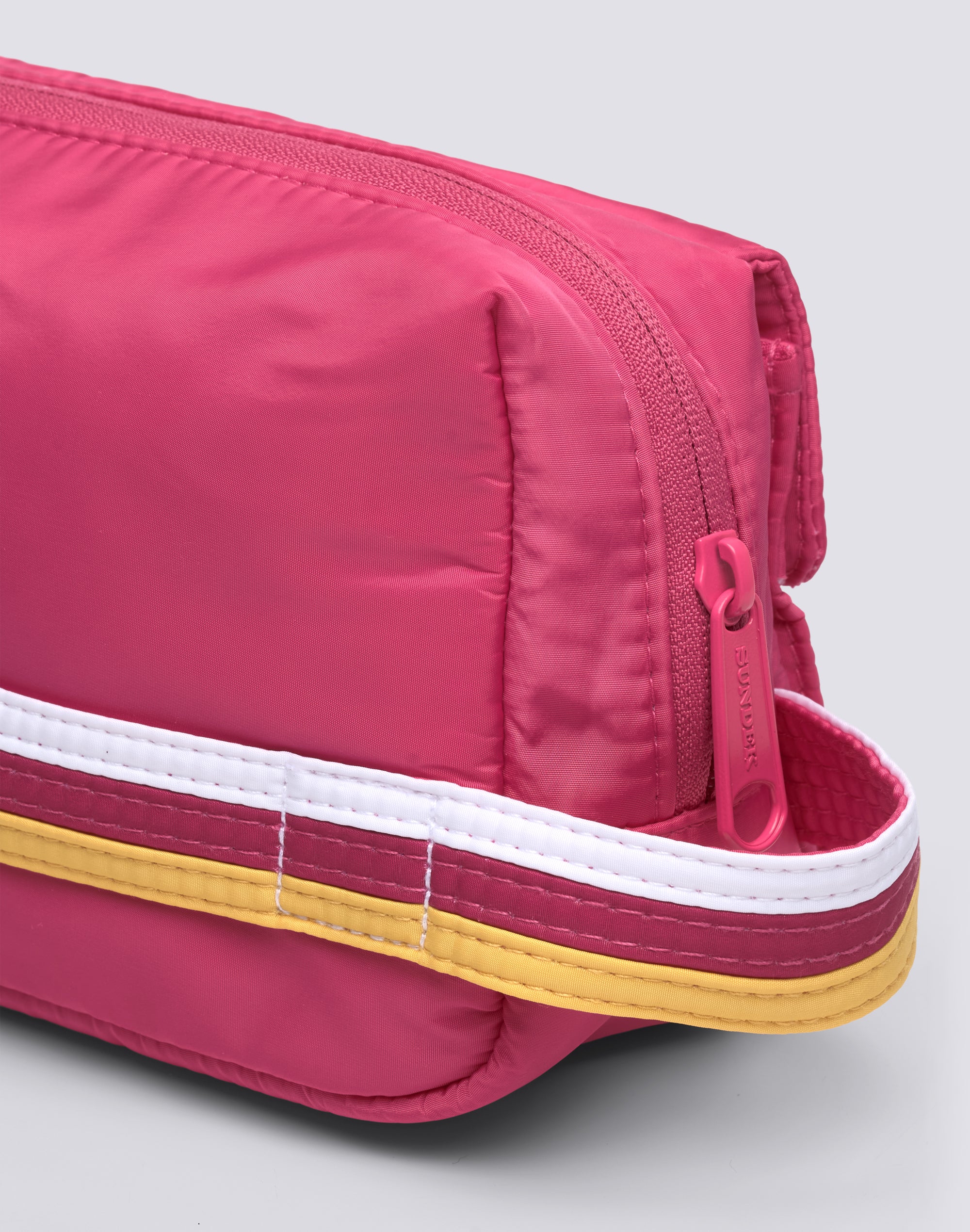 BEAUTY CASE CON DETTAGLI ARCOBALENO - Image 2