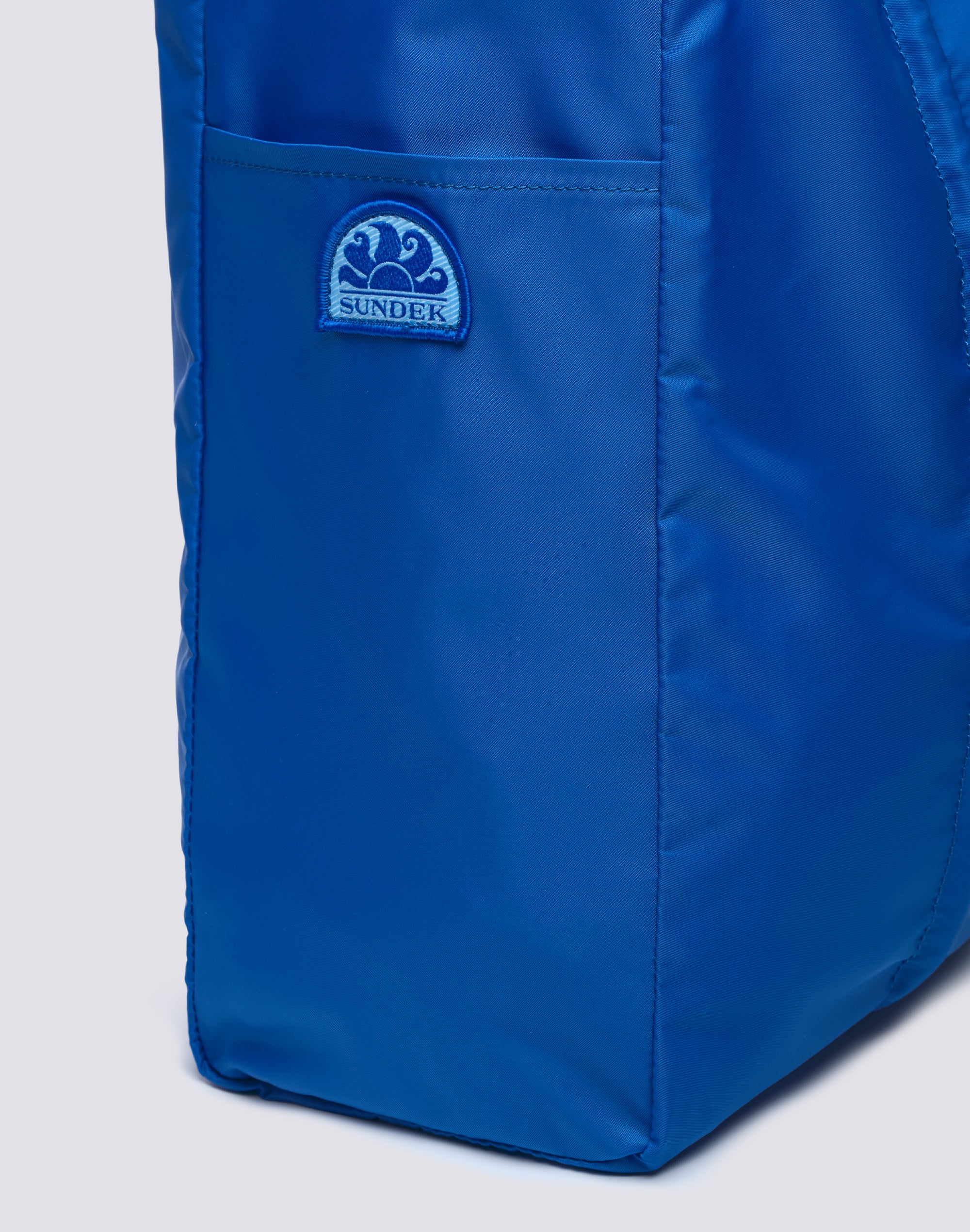 BORSA MISURA GRANDE A SPALLA CON ARRICCIATURE - Image 2