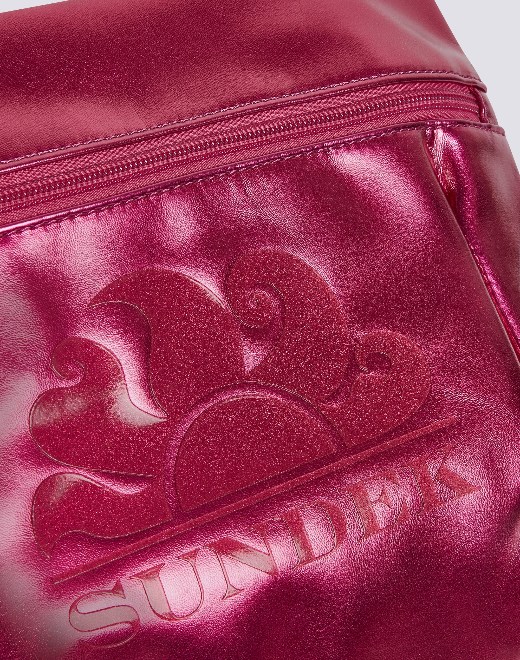 BORSA CLUTCH LAMINATA CON LOGO - Image 3