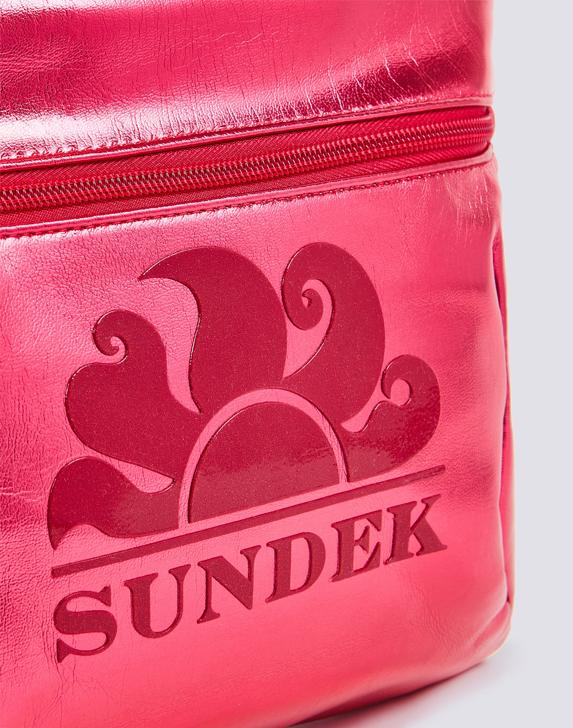 BORSA CLUTCH LAMINATA CON LOGO - Image 4