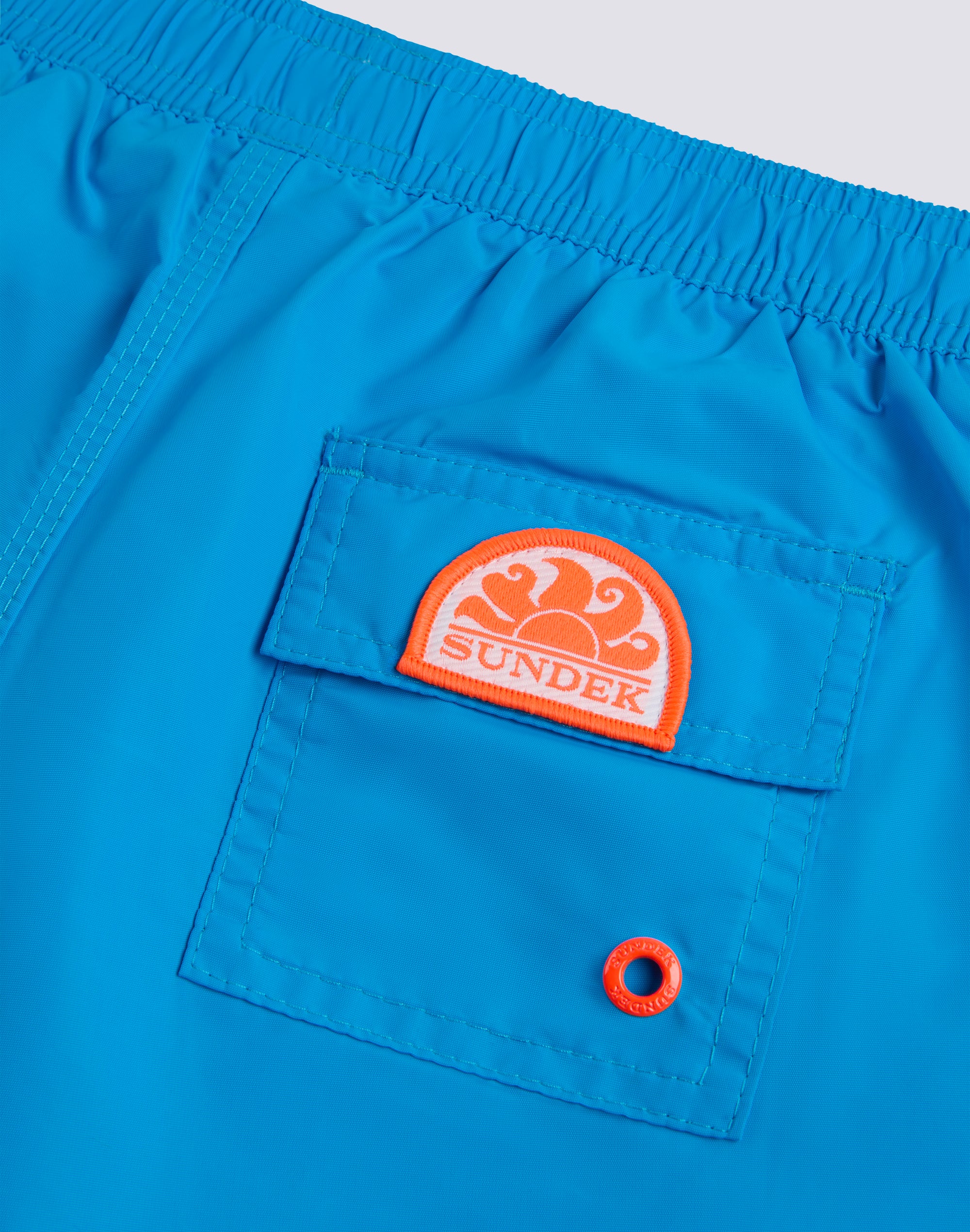 COSTUME DA BAGNO BAMBINO CORTO VITA ELASTICATA ICONIC TAFFETA CON PIPING - Image 3