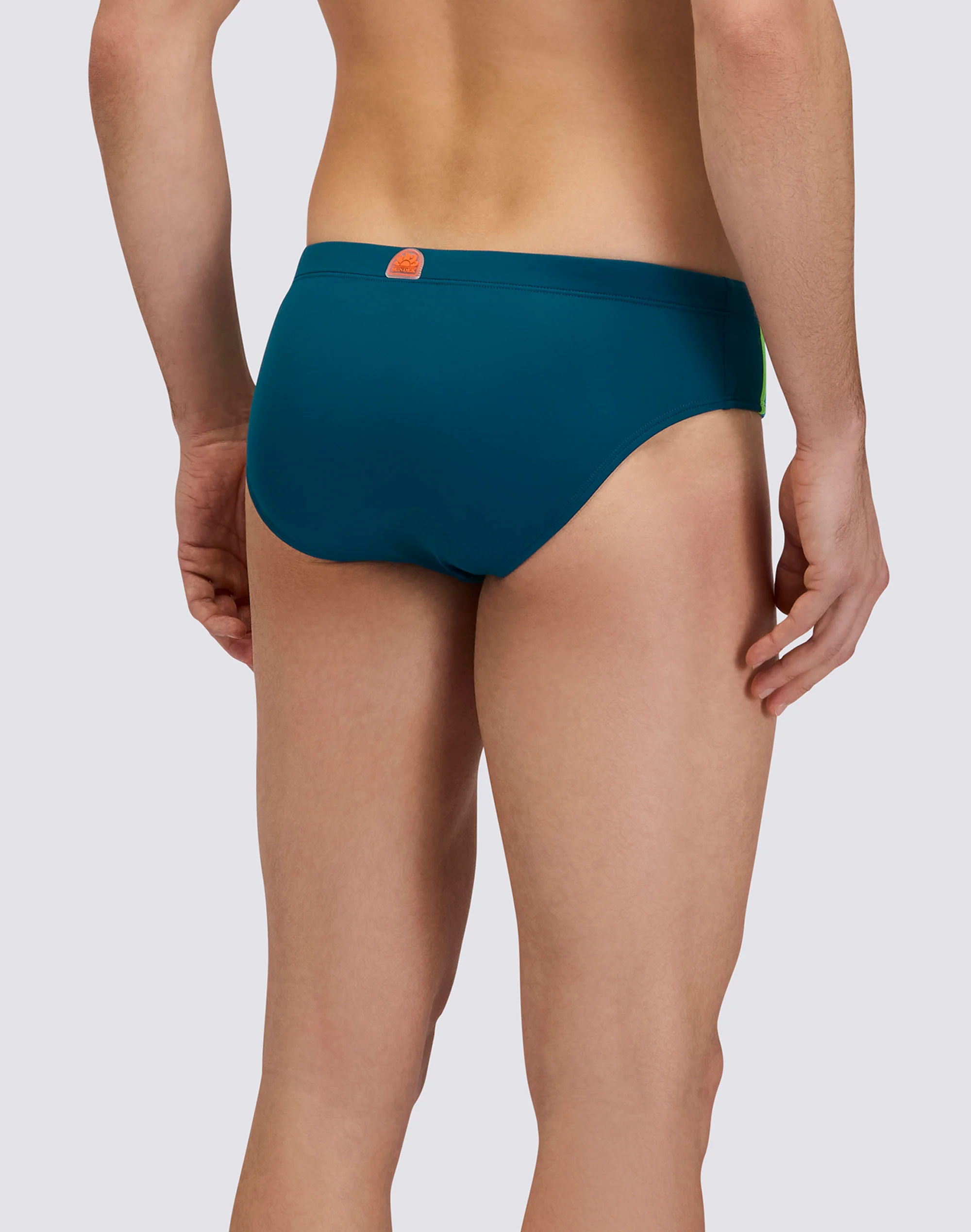 SLIP MARE UOMO CON DETTAGLIO TRICOLORE - Image 2