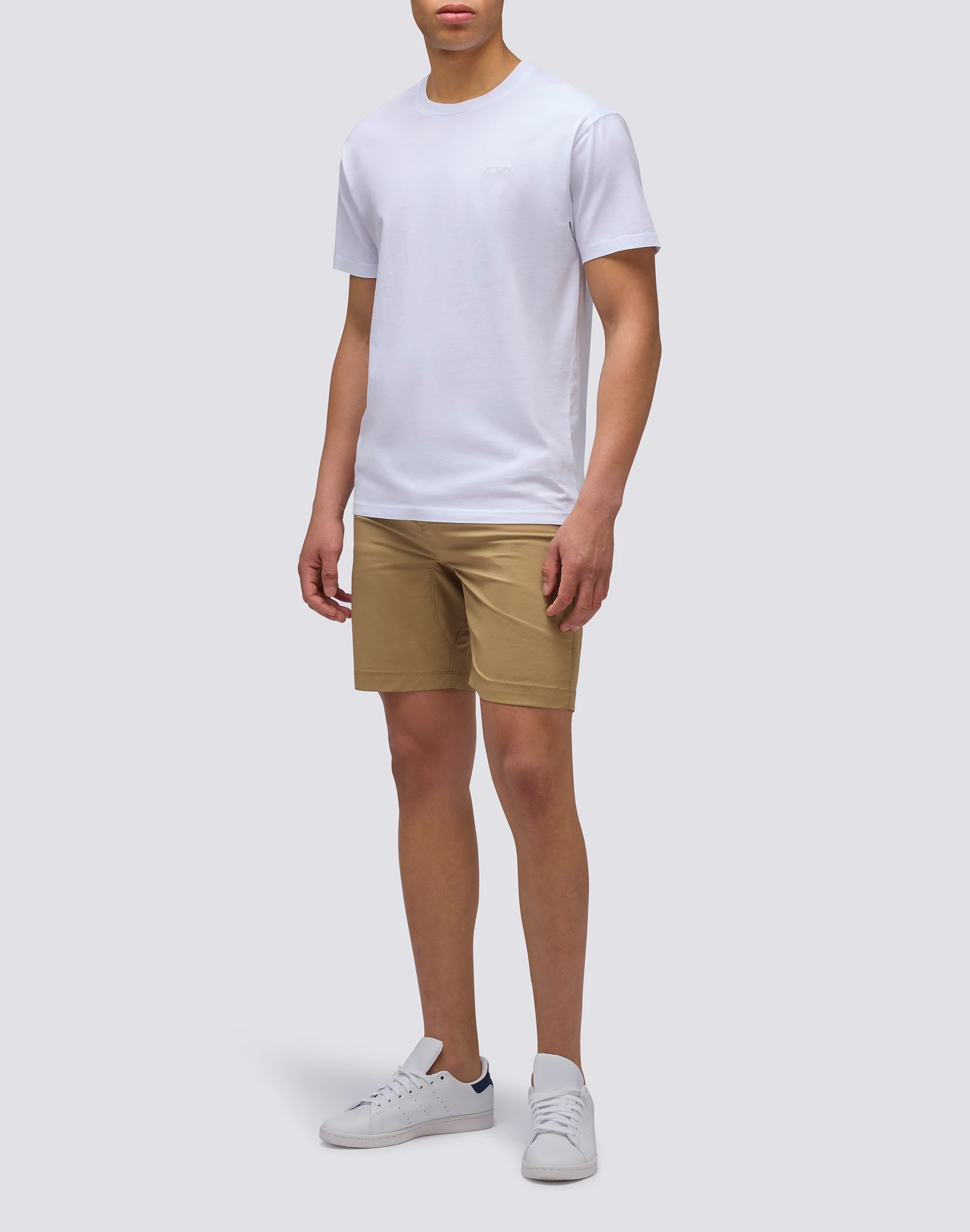 T-SHIRT A TINTA UNITA CON RICAMO - Image 3