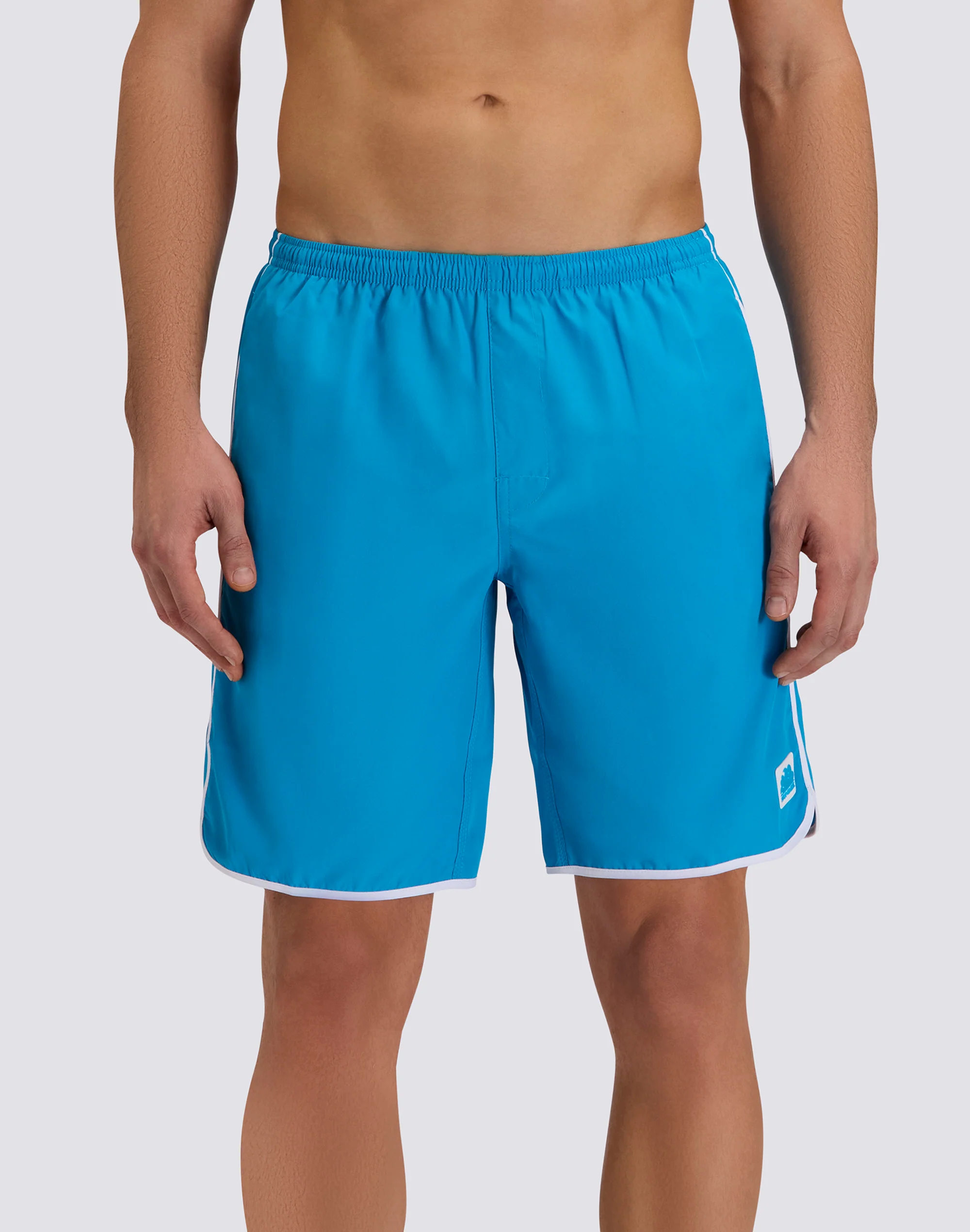 COSTUME DA BAGNO UOMO LUNGO REPREVE® CON VITA ELASTICATA E SPACCHI LATERALI ROTONDI