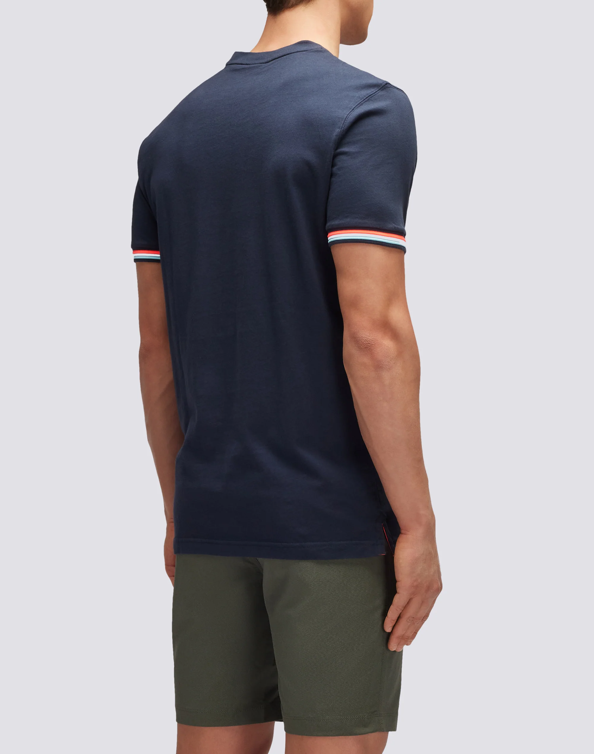 T-SHIRT FINN GIROCOLLO CON TASCHINO - Image 2