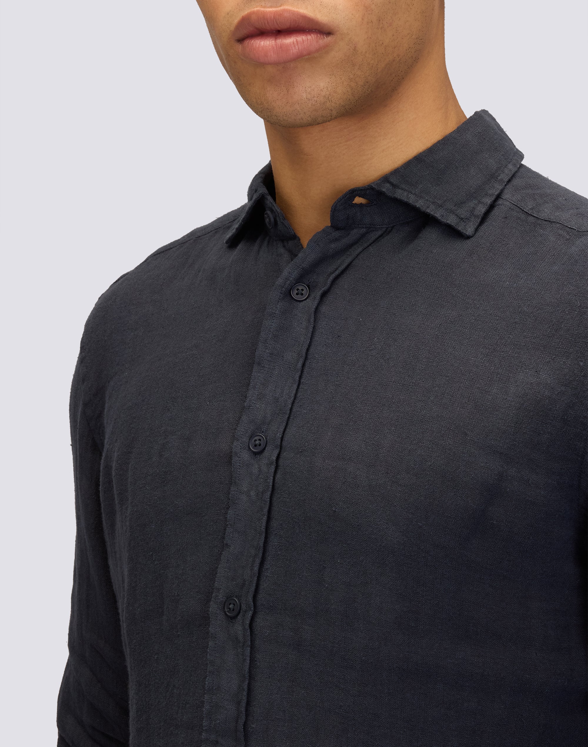 CAMICIA IN LINO CON COLLO CLASSICO - Image 4