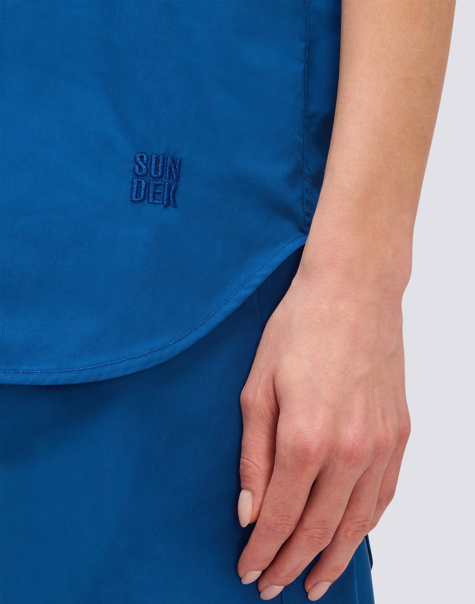 CAMICIA DONNA SMANICATA IN COTONE POPELINE - Image 3